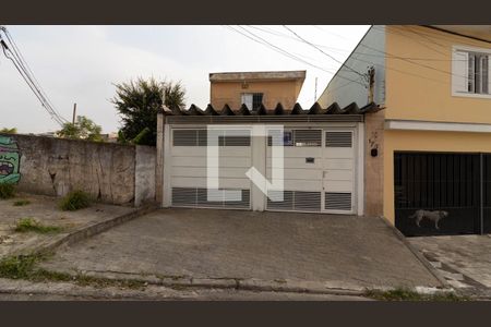 Casa à venda com 150m², 3 quartos e 2 vagasFachada