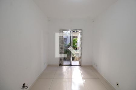 Sala  de apartamento para alugar com 2 quartos, 40m² em Piedade, Rio de Janeiro
