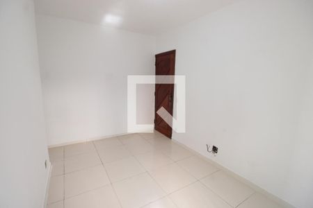 Sala  de apartamento para alugar com 2 quartos, 40m² em Piedade, Rio de Janeiro