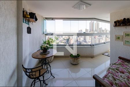 Varanda de apartamento para alugar com 3 quartos, 102m² em Serra, Belo Horizonte