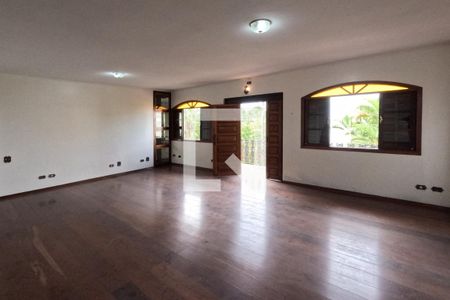 Sala de estar e jantar - 2º Piso de casa de condomínio para alugar com 7 quartos, 394m² em Marapé, Santos
