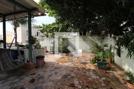 Casa à venda com 360m², 5 quartos e 3 vagasTerraço