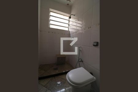 Casa à venda com 360m², 5 quartos e 3 vagasBanheiro Social 2