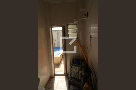 Casa à venda com 360m², 5 quartos e 3 vagasBanheiro da academia