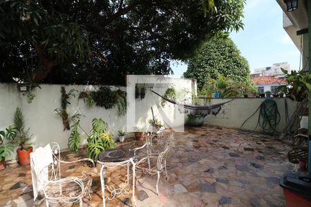 Casa à venda com 360m², 5 quartos e 3 vagasTerraço
