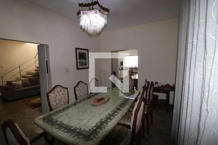 Casa à venda com 360m², 5 quartos e 3 vagasSala de Jantar