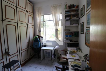 Casa à venda com 360m², 5 quartos e 3 vagasQuarto 3