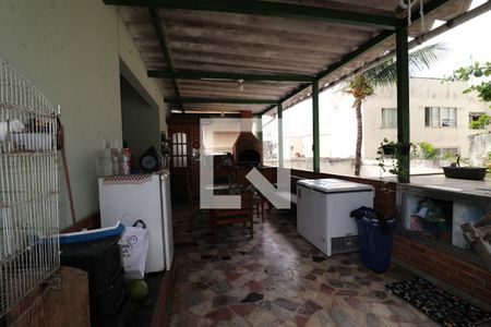 Casa à venda com 360m², 5 quartos e 3 vagasTerraço