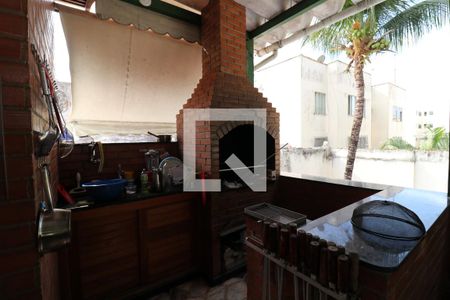 Casa à venda com 360m², 5 quartos e 3 vagasTerraço