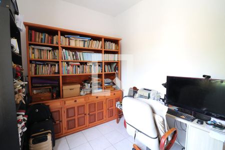 Casa à venda com 360m², 5 quartos e 3 vagasQuarto 2