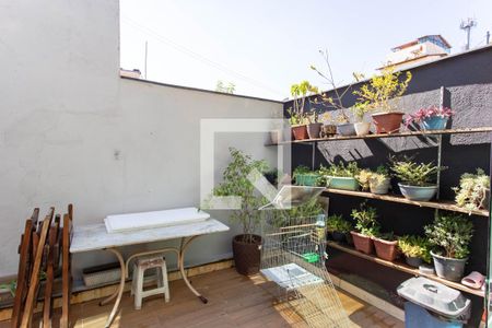 Jardim de casa à venda com 3 quartos, 165m² em Minascaixa, Belo Horizonte