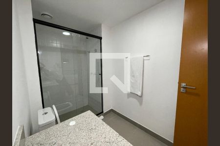 Banheiro de apartamento para alugar com 1 quarto, 37m² em Centro, Rio de Janeiro