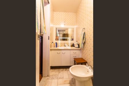 Apartamento à venda com 140m², 3 quartos e 1 vagaBanheiro da Suíte