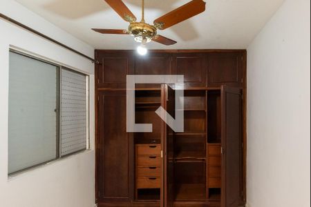 Quarto 1 - Armários de apartamento para alugar com 2 quartos, 50m² em Vila Padre Manoel de Nóbrega, Campinas