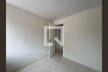 Quarto 2 de casa para alugar com 2 quartos, 55m² em Novo Mundo, Curitiba