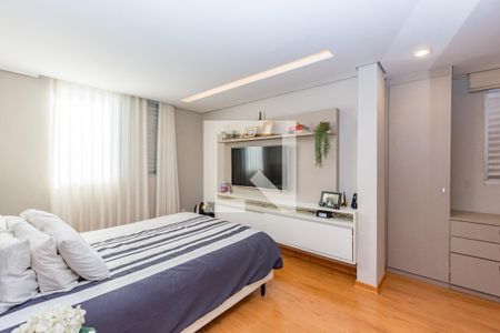 Suíte 1 de apartamento à venda com 4 quartos, 210m² em Buritis, Belo Horizonte