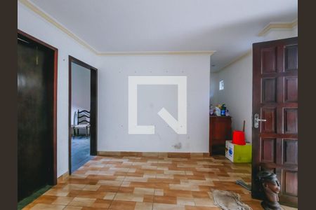 Sala de casa para alugar com 4 quartos, 130m² em Matatu, Salvador