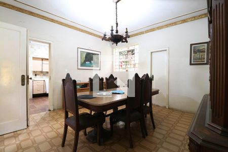 Casa à venda com 800m², 4 quartos e 6 vagasCopa