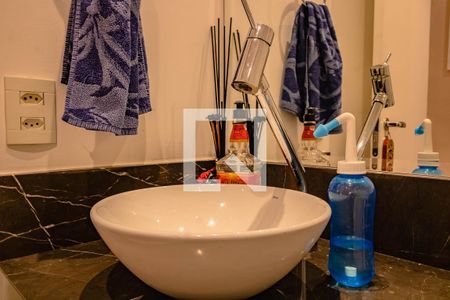 Apartamento à venda com 54m², 2 quartos e 1 vagaBanheiro 2