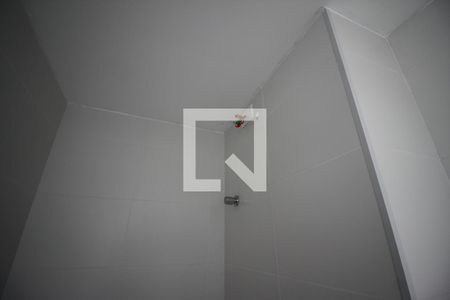 Banheiro de apartamento para alugar com 1 quarto, 32m² em Socorro, São Paulo