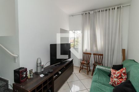 Sala de casa de condomínio à venda com 2 quartos, 120m² em Vila Ré, São Paulo