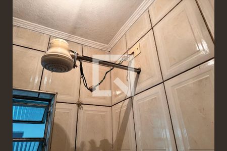 Casa à venda com 67m², 2 quartos e 1 vaga Casa à venda com 67m², 2 quartos e 1 vagaBanheiro