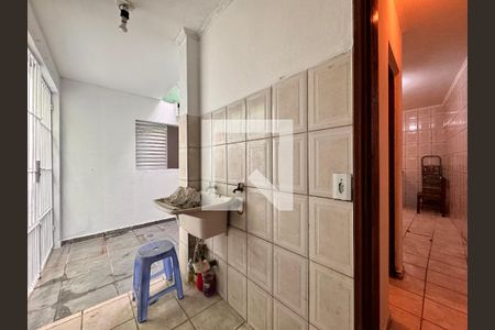 Casa à venda com 67m², 2 quartos e 1 vaga Casa à venda com 67m², 2 quartos e 1 vagaLavanderia