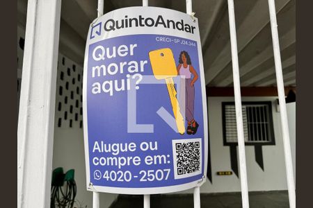 Casa à venda com 67m², 2 quartos e 1 vaga Casa à venda com 67m², 2 quartos e 1 vagaInstalação de plaquinha