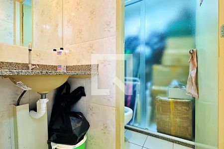Apartamento à venda com 61m², 3 quartos e 1 vaga Apartamento à venda com 61m², 3 quartos e 1 vagaBanheiro