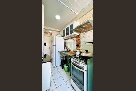 Apartamento à venda com 61m², 3 quartos e 1 vaga Apartamento à venda com 61m², 3 quartos e 1 vagaCozinha