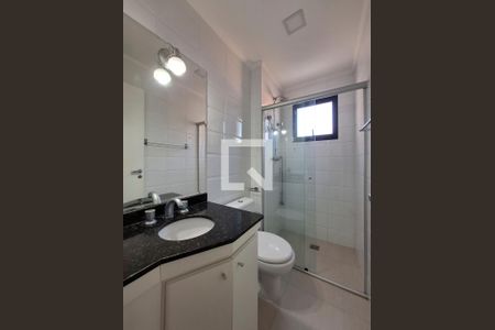 Banheiro de apartamento para alugar com 2 quartos, 67m² em Água Fria, São Paulo