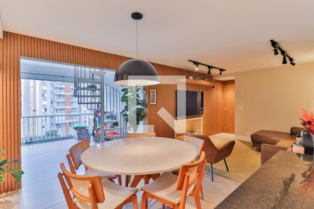 Sala Estar e Jantar de apartamento para alugar com 3 quartos, 221m² em Cidade São Francisco, São Paulo