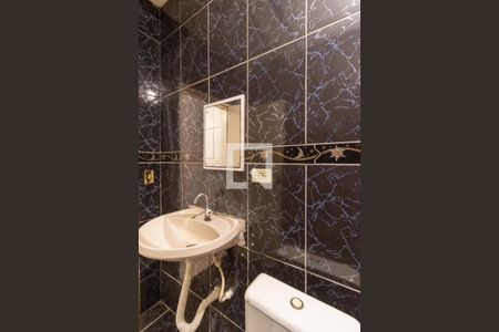Banheiro de casa para alugar com 1 quarto, 50m² em Jardim Pinhal, Guarulhos