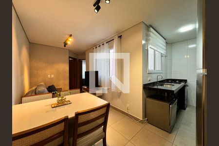 Sala de apartamento para alugar com 2 quartos, 98m² em Campestre, Santo André