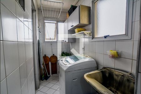 Apartamento à venda com 70m², 3 quartos e 1 vagaÁrea de Serviço