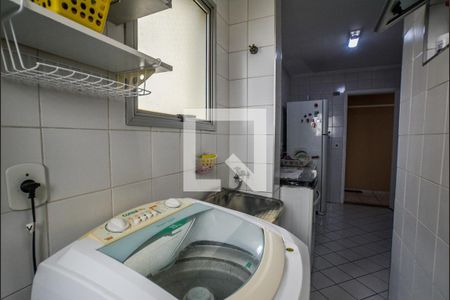 Apartamento à venda com 70m², 3 quartos e 1 vagaÁrea de Serviço