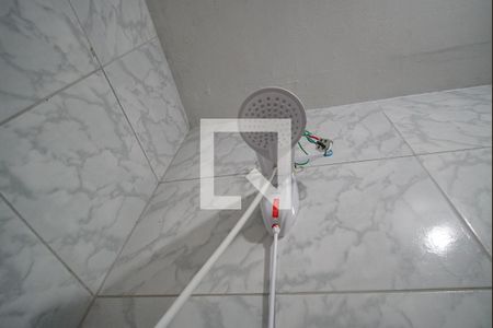 Banheiro Corredor de casa para alugar com 4 quartos, 90m² em Costa E Silva, Porto Alegre
