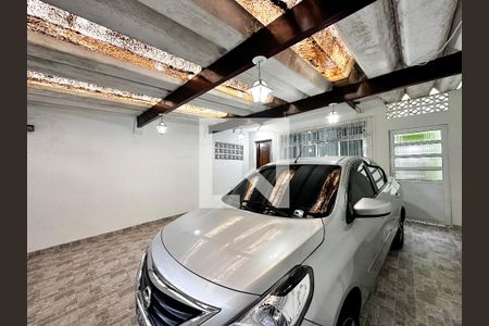 Casa à venda com 170m², 4 quartos e 2 vagasGaragem
