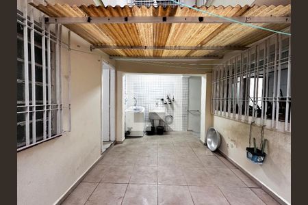 Casa à venda com 170m², 4 quartos e 2 vagasQuintal