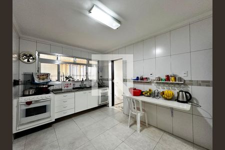 Casa à venda com 170m², 4 quartos e 2 vagasCozinha