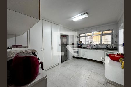 Casa à venda com 170m², 4 quartos e 2 vagasCozinha
