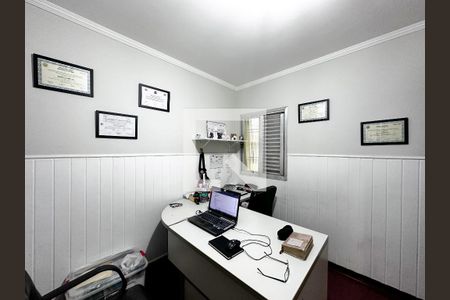 Casa à venda com 170m², 4 quartos e 2 vagasQuarto 3