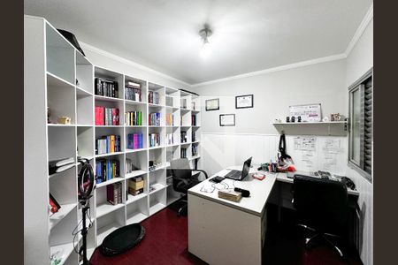 Casa à venda com 170m², 4 quartos e 2 vagasQuarto 3