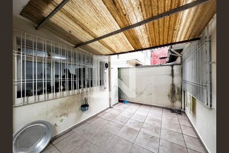Casa à venda com 170m², 4 quartos e 2 vagasQuintal
