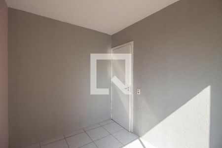 Quarto 2 de apartamento para alugar com 2 quartos, 40m² em Itaim Paulista, São Paulo