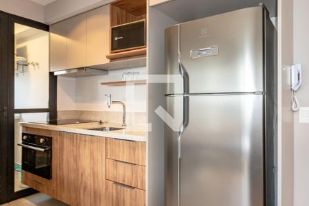 Cozinha de apartamento para alugar com 2 quartos, 39m² em Indianópolis, São Paulo