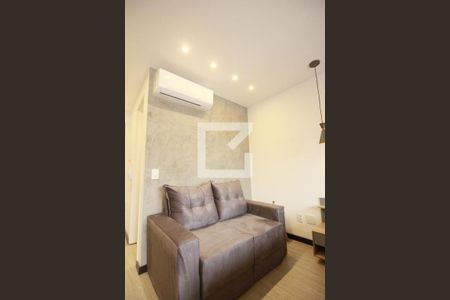 Sala de apartamento para alugar com 1 quarto, 24m² em Indianópolis, São Paulo