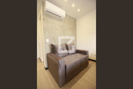 Sala de apartamento para alugar com 1 quarto, 24m² em Indianópolis, São Paulo