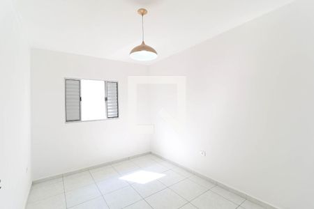 Quarto 2 de casa para alugar com 2 quartos, 57m² em Jardim Modelo, São Paulo