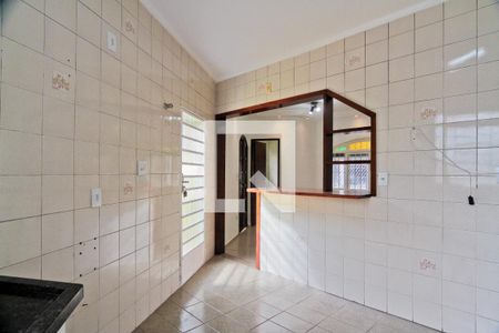 Cozinha de casa para alugar com 2 quartos, 120m² em Vila Iorio, São Paulo
